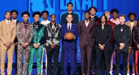 篮球传奇32号：中国男篮之光NBA官方祝福32岁生日